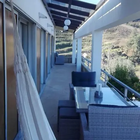 Quinta Dos Monteiros Willa Resende